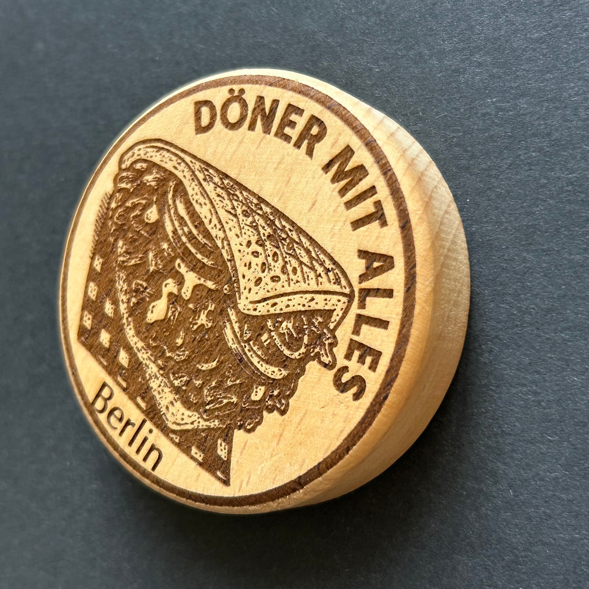 Döner mit Alles – Berlin Street-Food Icon (B-026)