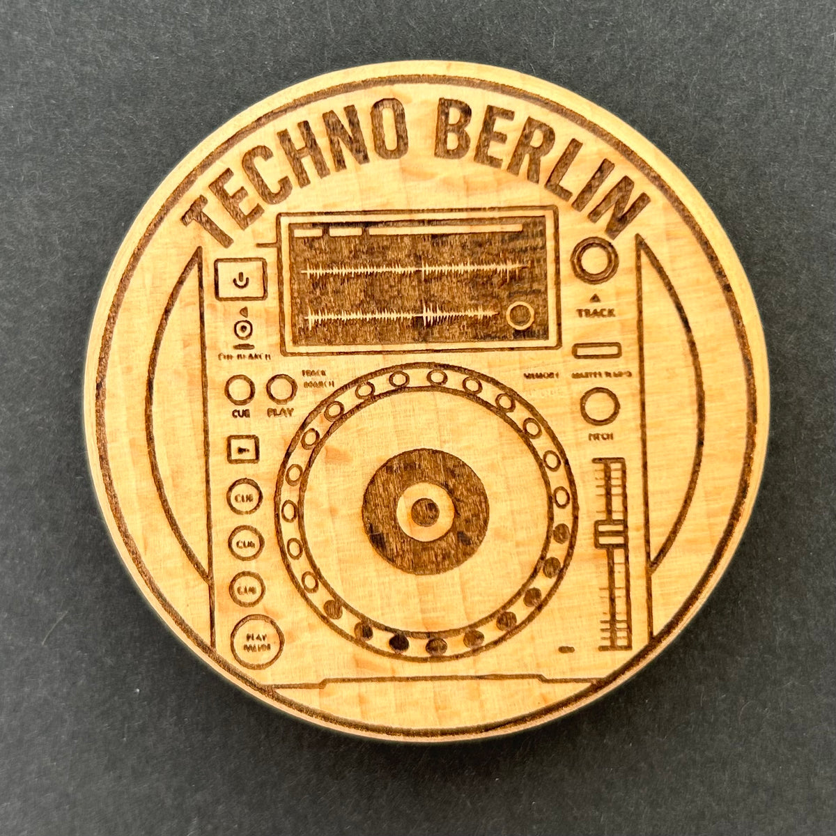 Techno Berlin – The Night Has No Curfew (B-004)