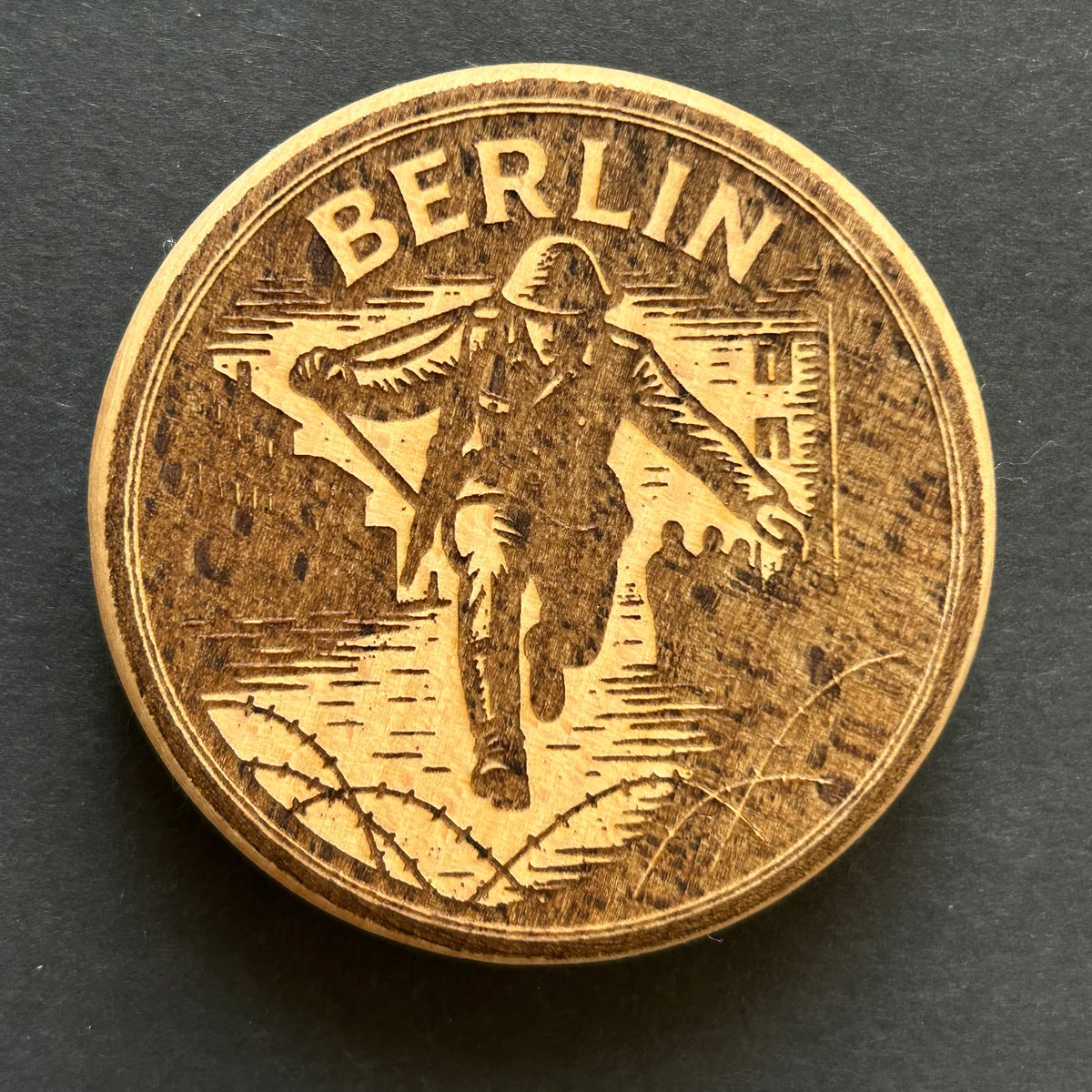Leap into Freedom – Berlin 1961 (B-030)